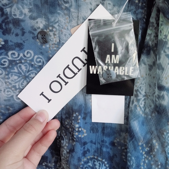 Studio I blue blouse top - Picture 3 of 5